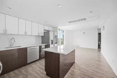 65-18 Austin Streets #7H, Rego Park, NY 11374 - Photo 3