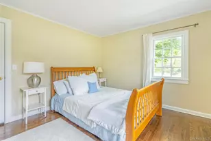 315 Wicks Rd, New Suffolk, NY 11956 - Photo 17