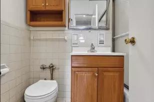 142-05 Roosevelt Ave, Flushing, NY 11354 - Photo 11