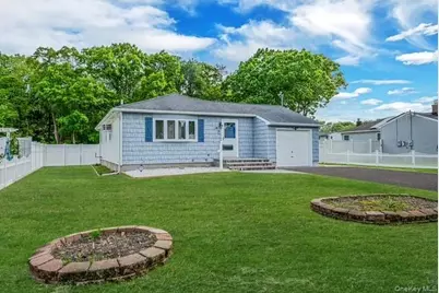 34 Stewart Street, Bay Shore, NY 11706 - Photo 1