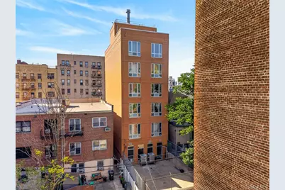 82-20 Britton Avenue, Elmhurst, NY 11373 - Photo 39