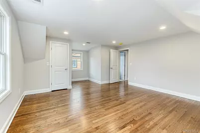 479 Woodbury Road, Plainview, NY 11803 - Photo 31