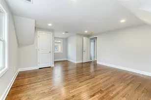 479 Woodbury Rd, Plainview, NY 11803 - Photo 31