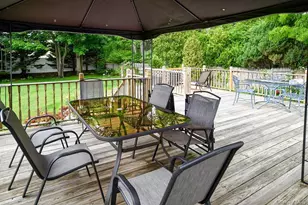 18 Bailey Ave, Babylon, NY 11702 - Photo 17