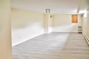 18 Bailey Ave, Babylon, NY 11702 - Photo 13