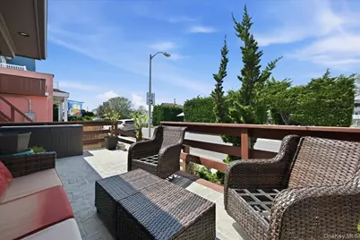 18 Clark Street, Long Beach, NY 11561 - Photo 5