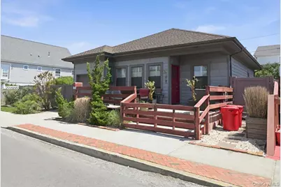 18 Clark Street, Long Beach, NY 11561 - Photo 3
