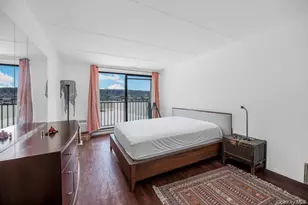 1120 Warburton Ave, Yonkers, NY 10701 - Photo 19