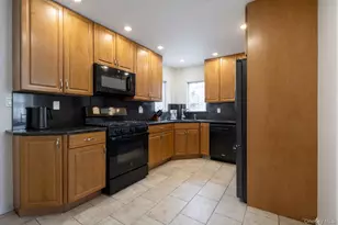 35 Rokeby Pl, New York, NY 10310 - Photo 3