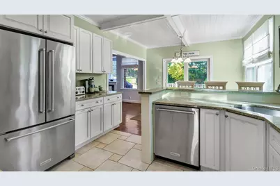 38 Bridle Path, Westhampton Beach, NY 11978 - Photo 11