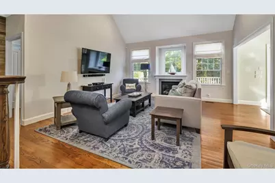 38 Bridle Path, Westhampton Beach, NY 11978 - Photo 5