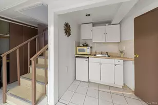 2323 Powell Ave, Bronx, NY 10462 - Photo 33