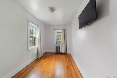 2323 Powell Avenue, Bronx, NY 10462 - Photo 13