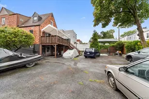 2323 Powell Ave, Bronx, NY 10462 - Photo 31