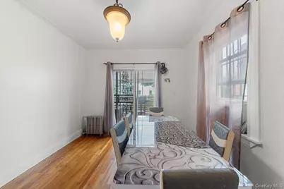 2323 Powell Avenue, Bronx, NY 10462 - Photo 11