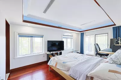 21-20 Francis Lewis Boulevard, Whitestone, NY 11357 - Photo 33