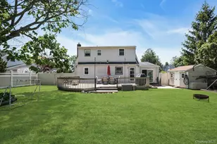 57 Wantagh Ave, East Islip, NY 11730 - Photo 25
