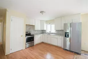 17 Roosevelt Rd, Hyde Park, NY 12538 - Photo 7