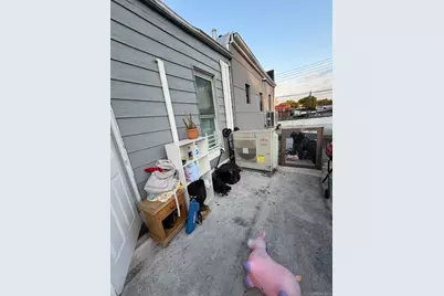 78-08 Cypress Avenue, Ridgewood, NY 11385 - Photo 13
