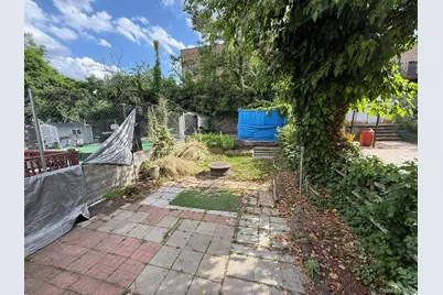 740 E 218th Street, Bronx, NY 10467 - Photo 5