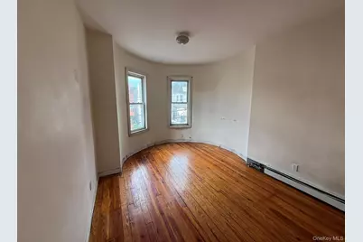 740 E 218th Street, Bronx, NY 10467 - Photo 7