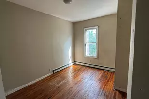 740 E 218th St, Bronx, NY 10467 - Photo 9