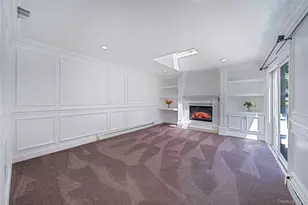 7 New Jersey Ct, Dix Hills, NY 11746 - Photo 13