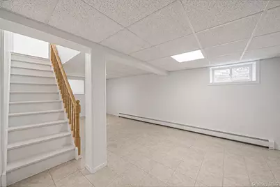7 New Jersey Court, Dix Hills, NY 11746 - Photo 37