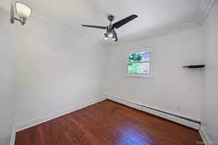 7 New Jersey Ct, Dix Hills, NY 11746 - Photo 35