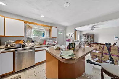 2 Dawn Lane, Hicksville, NY 11801 - Photo 11