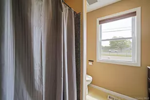 374 Rider Ave, Patchogue, NY 11772 - Photo 13