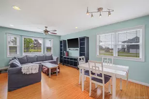 374 Rider Ave, Patchogue, NY 11772 - Photo 5