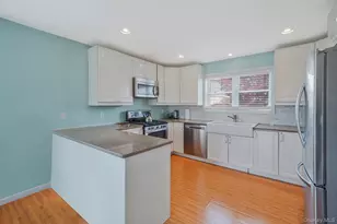 374 Rider Ave, Patchogue, NY 11772 - Photo 7