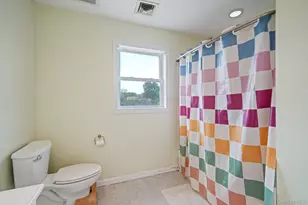 374 Rider Ave, Patchogue, NY 11772 - Photo 19