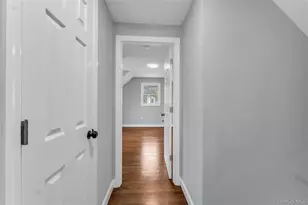 466 44th St, Copiague, NY 11726 - Photo 11