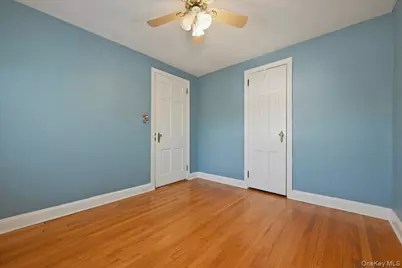 225 Crocus Avenue, Floral Park, NY 11001 - Photo 21