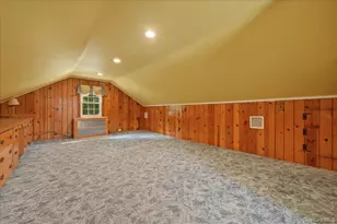 225 Crocus Ave, Floral Park, NY 11001 - Photo 29