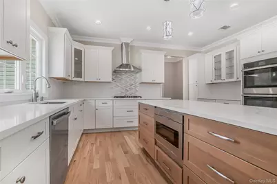 51 Michigan Avenue, Massapequa, NY 11758 - Photo 7