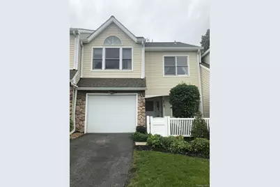 40 Spruce Ridge Drive, Fishkill, NY 12524 - Photo 1