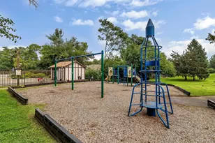 40 Spruce Ridge Dr, Fishkill, NY 12524 - Photo 33