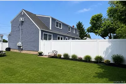 1423 9th Street, West Babylon, NY 11704 - Photo 23