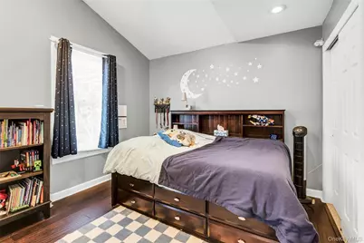 36 Richard Avenue, Islip Terrace, NY 11752 - Photo 21