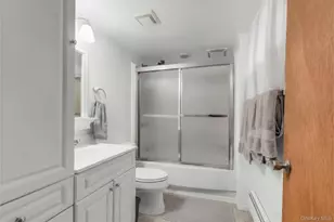 36 Richard Ave, Islip Terrace, NY 11752 - Photo 25