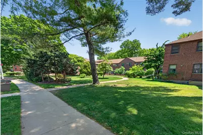 56-21 Douglastion Parkway #Upper, Douglaston, NY 11362 - Photo 13