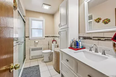 583 Bellevue Avenue N #1, Yonkers, NY 10703 - Photo 11