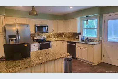 12 High Ridge Road, Poughkeepsie, NY 12603 - Photo 5
