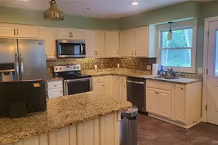 12 High Ridge Rd, Poughkeepsie, NY 12603 - Photo 5