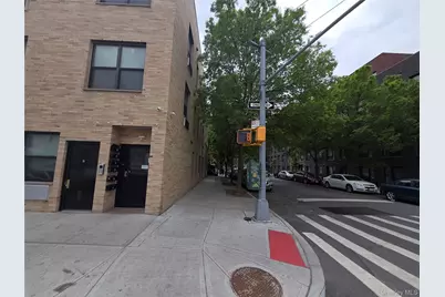 810 E 165th Street, Bronx, NY 10459 - Photo 9