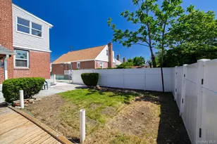191 Raff Ave, Mineola, NY 11501 - Photo 7