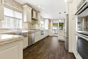 2864 Saint Johns Rd, Oceanside, NY 11572 - Photo 11